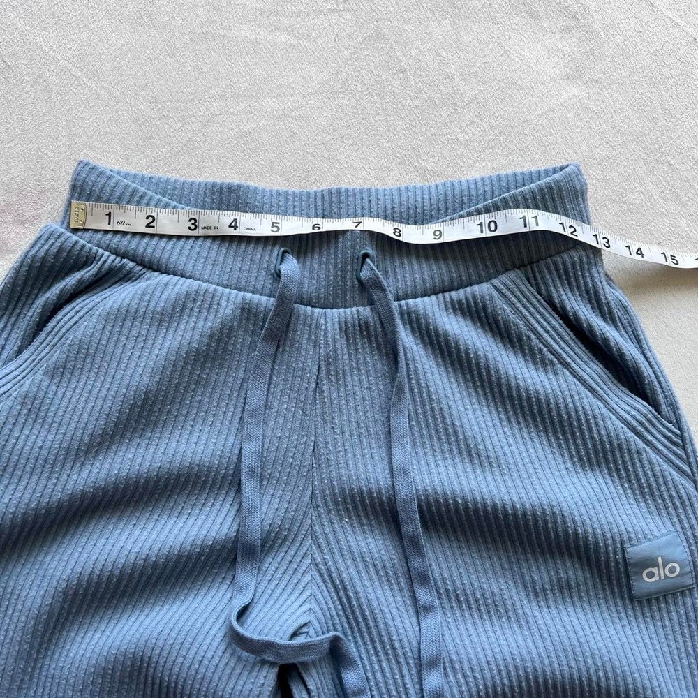 Alo Ribbed Soft Sky Blue Knit Joggers Back Pocket Yoga Athletic Gym Workout - Picture 3 of 7